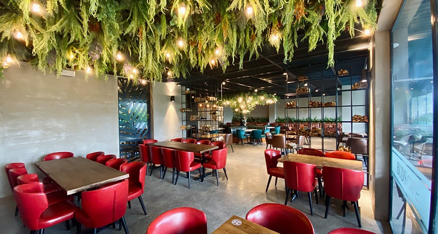 Bud's Café